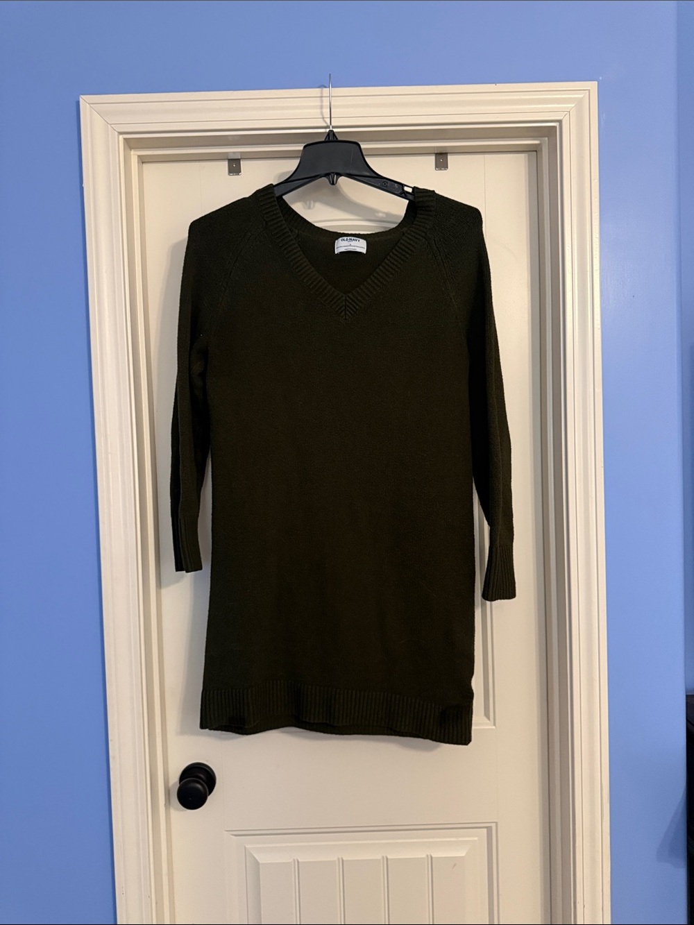 Old Navy Olive Green Long Sleeve V-Neck Sweater Dress